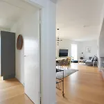 Beautiful Flat With 3 Bedrooms And 2 Baths Lejlighed *