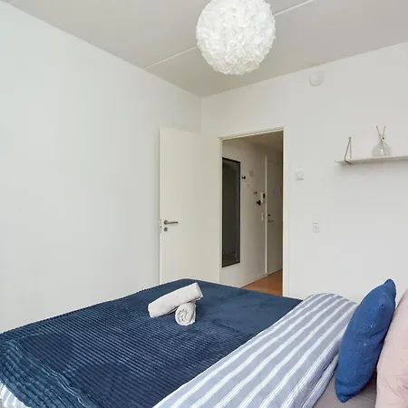 Beautiful Flat With 3 Bedrooms And 2 Baths * 哥本哈根
