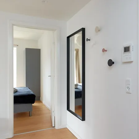 Beautiful Flat With 3 Bedrooms And 2 Baths Apartment